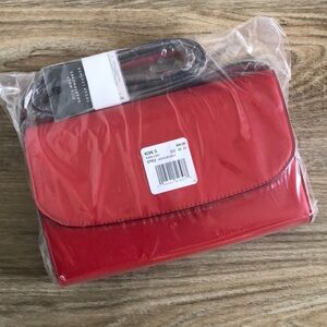 NWT Simply Vera Vera Wang Signature Mini Crossbody Handbag